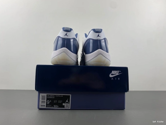 Jordan Low FV5104-104 Retro 11 Midnight (2024) Navy 0817